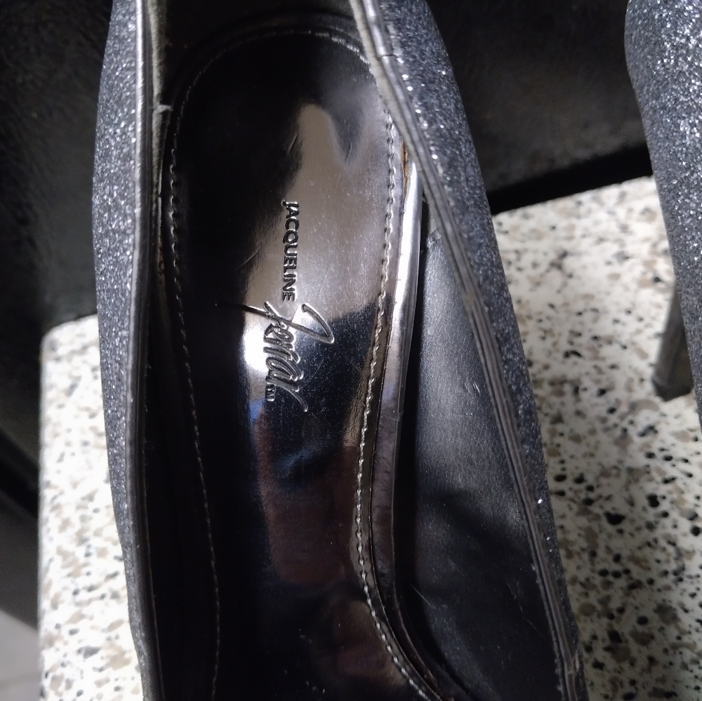 Shoes - Picture 9 of 12